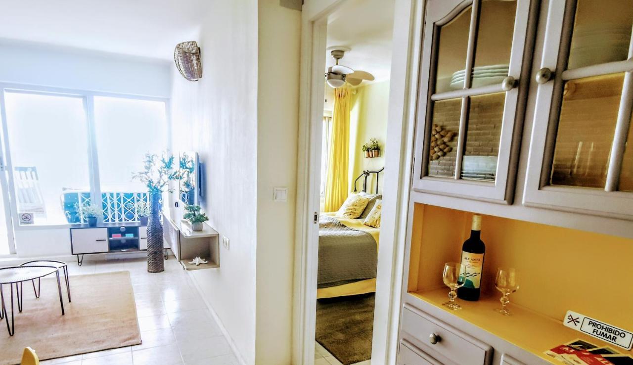 Happy Beachfront Apartment Αλτέα Εξωτερικό φωτογραφία